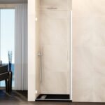 Mampara ducha 1 puerta abatible GLASS bisagra cierre perfil blanco